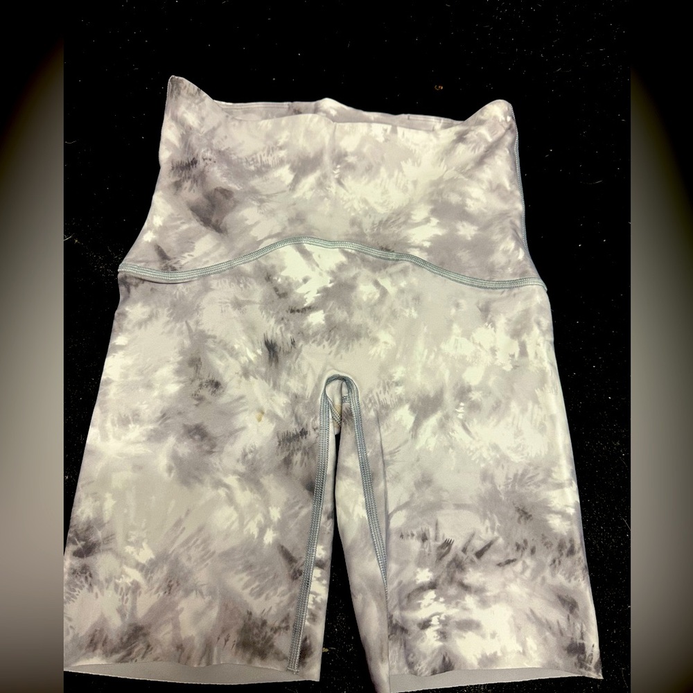 SPANX Gray Tie-Dye Bike Shorts